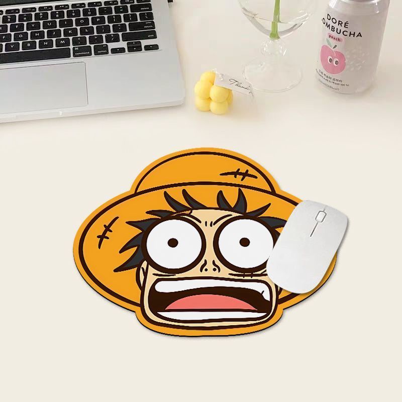 Podkładka pod mysz One Piece L – Tablet Cute Accessories recenzja i cena